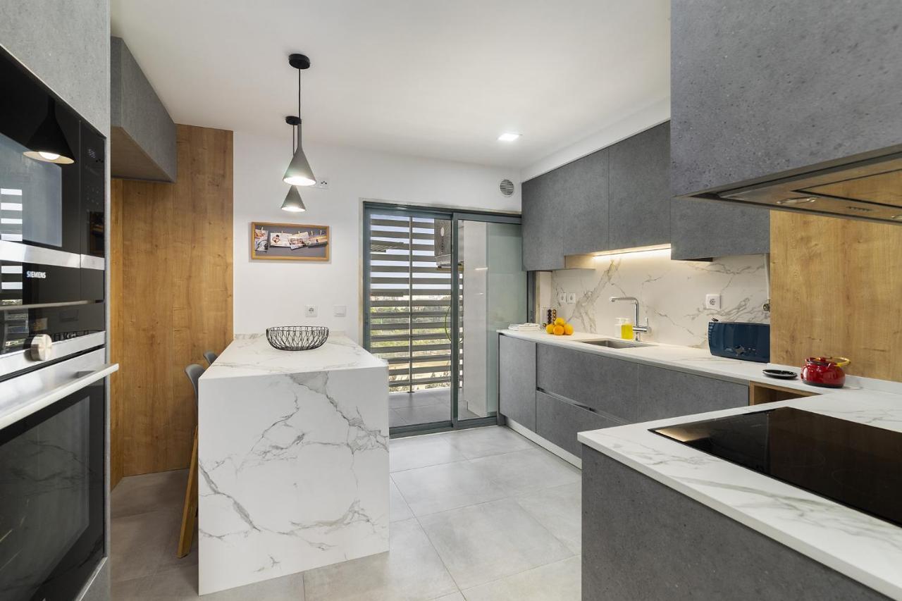Whome Family Condo - Urban Retreat With Parking, Ac, Elevator In Great Location Lisboa Dış mekan fotoğraf