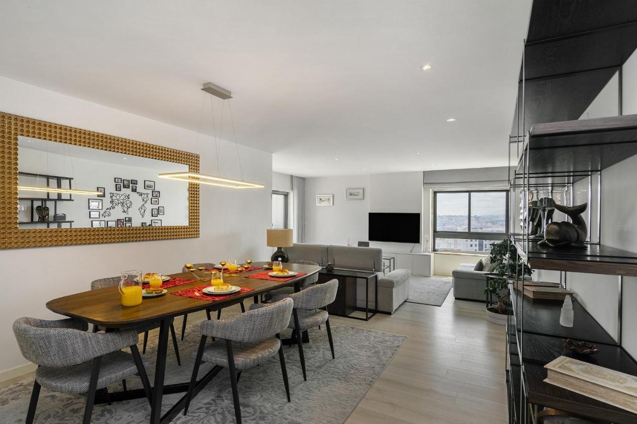 Whome Family Condo - Urban Retreat With Parking, Ac, Elevator In Great Location Lisboa Dış mekan fotoğraf