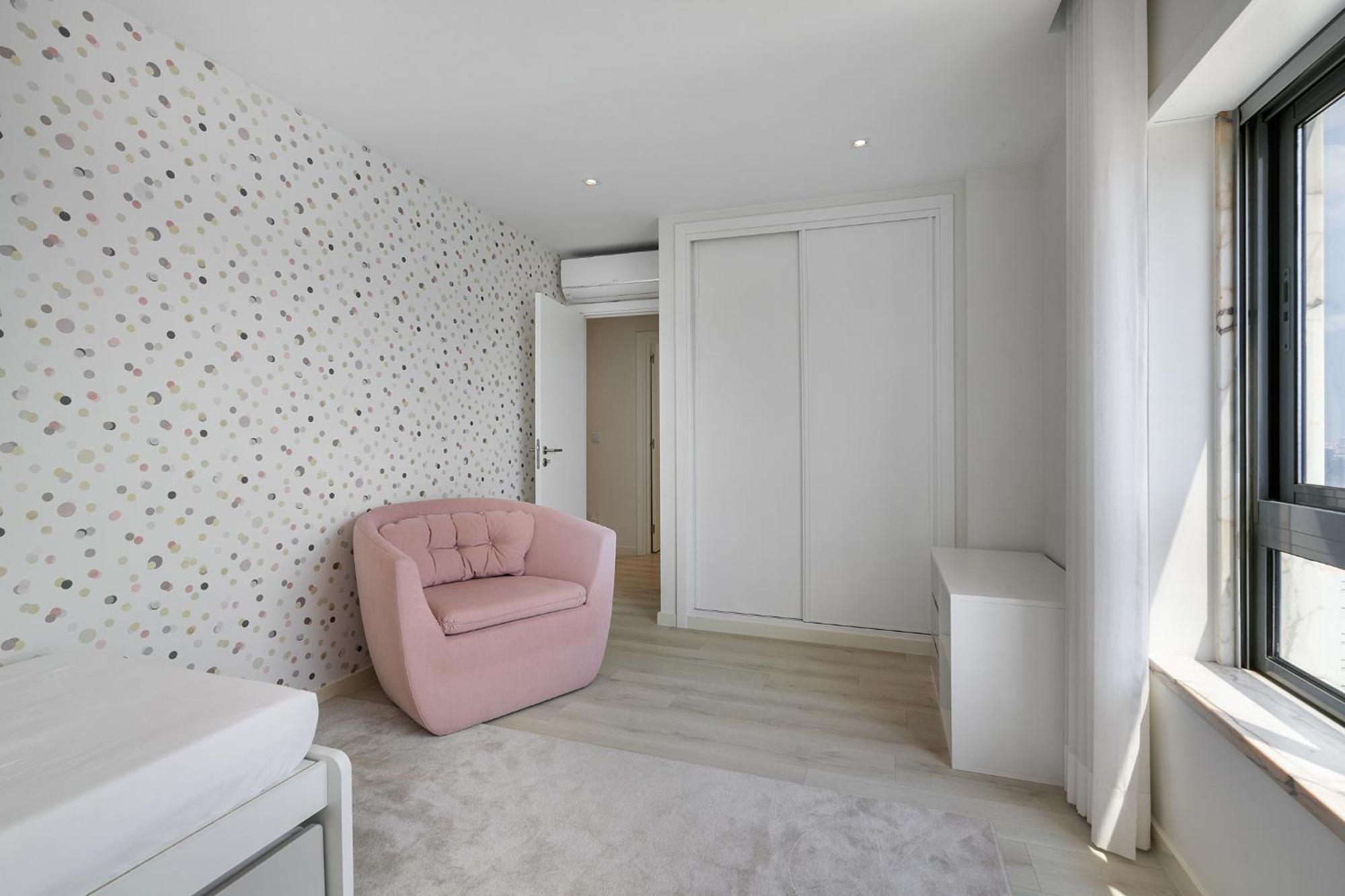 Whome Family Condo - Urban Retreat With Parking, Ac, Elevator In Great Location Lisboa Dış mekan fotoğraf